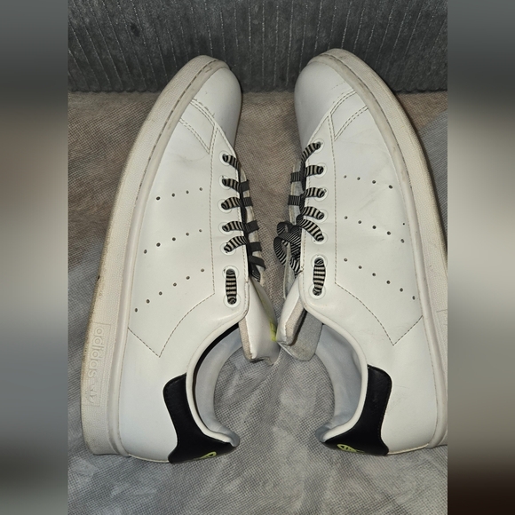 Used Adidas - Picture 6 of 8